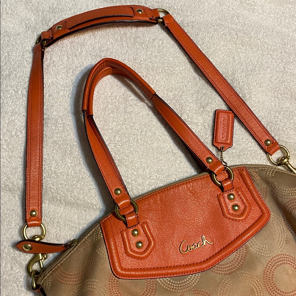 Coach Ashley Shoulder Bag - Picture 5 of 11